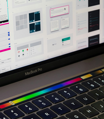 UIUX Design services image Dreamlabit